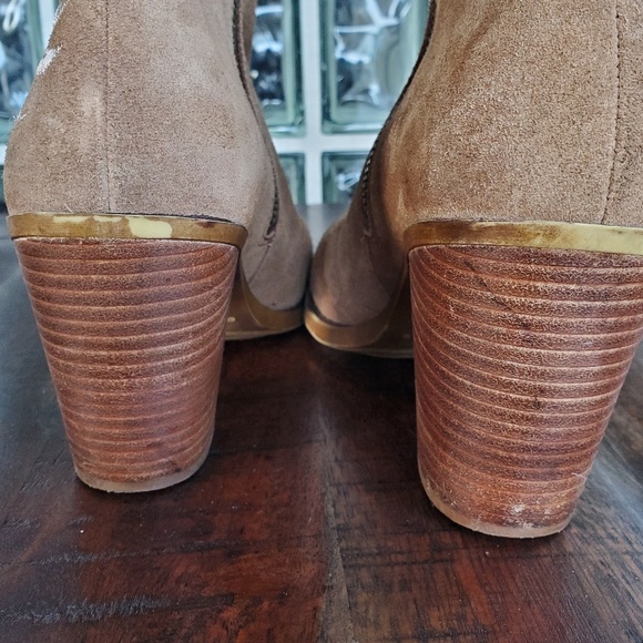 Lucky Brand Elenor Embroidered Suede Boot - Picture 7 of 8